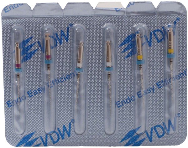 Mtwo® **Blisterpackung** 6 Instrumente (2 x 10/.04, 2 x 15/.05, 2 x 20/.06) 21 mm