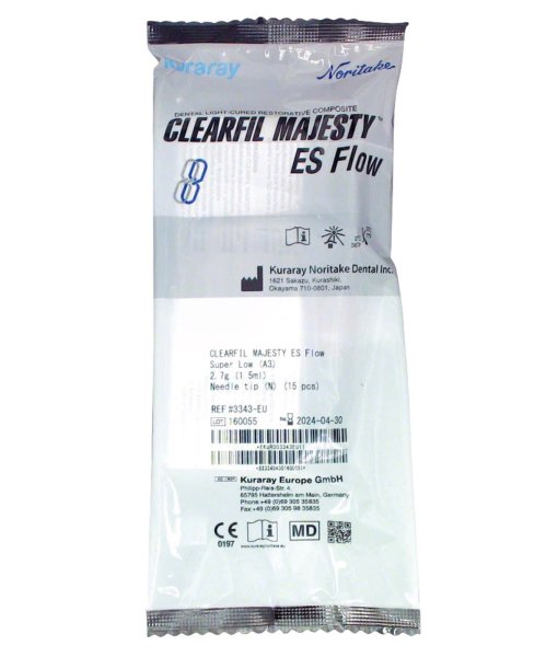 CLEARFIL MAJESTY™ ES Flow 2,7 g Spritze super low A3