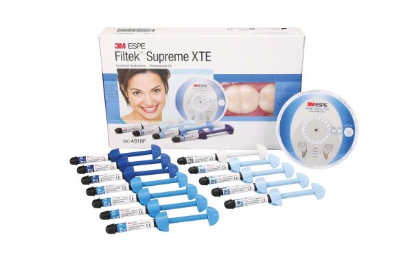 Filtek™ Supreme XTE Universal **Professional Kit** Spritzen